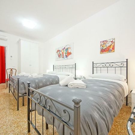 Dolcevita Apartments N 374 Velence Kültér fotó