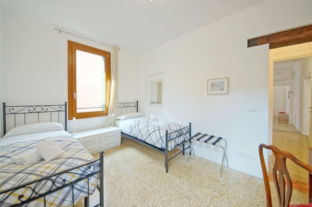 Dolcevita Apartments N 374 Velence Kültér fotó